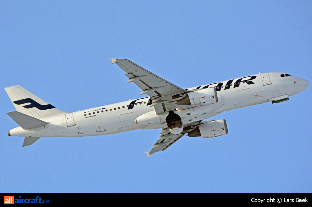 OH-LXD · Airbus A320-214 · (CPH / EKCH)