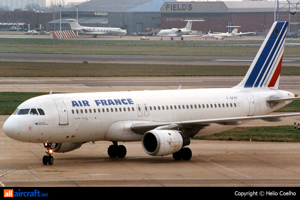 F-GFKP · Airbus A320-211 · (LHR / EGLL)