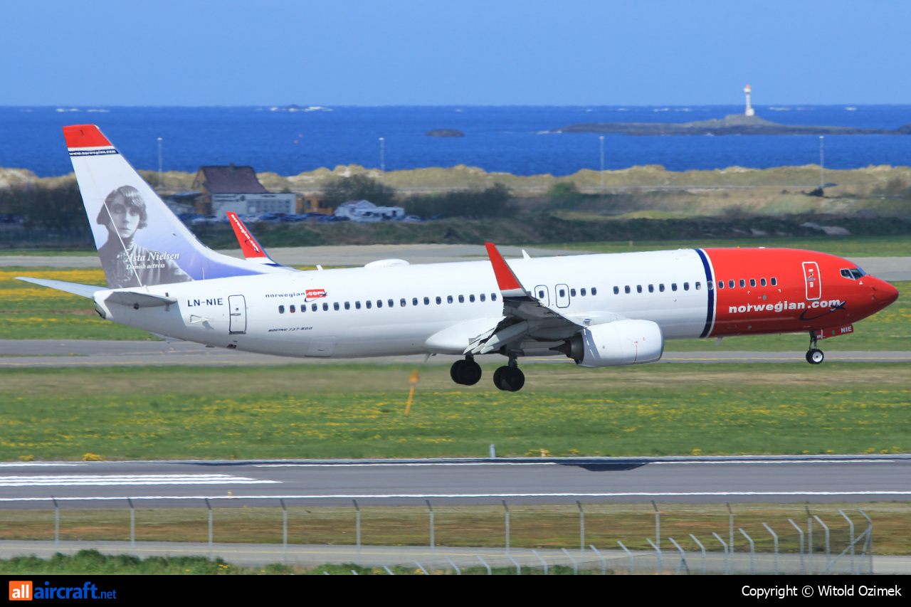 LN-NIE · Boeing 737-8JP(WL) · (SVG / ENZV)