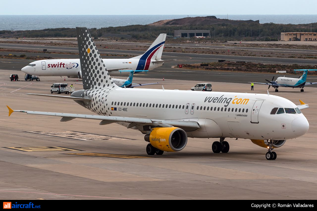 EC-MBE · Airbus A320-214 · (LPA / GCLP)
