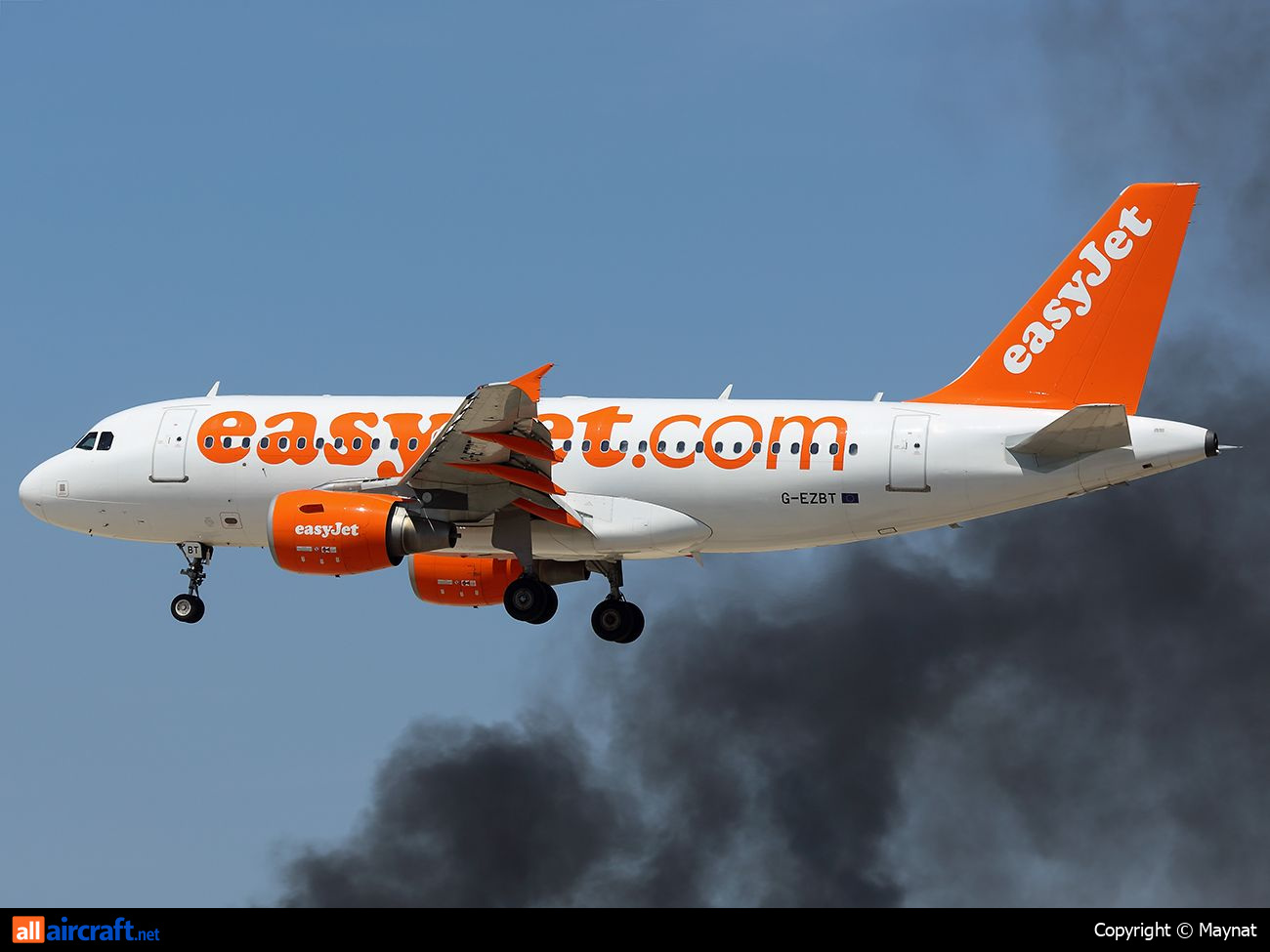 G-EZBT · Airbus A319-111 · (BCN / LEBL)