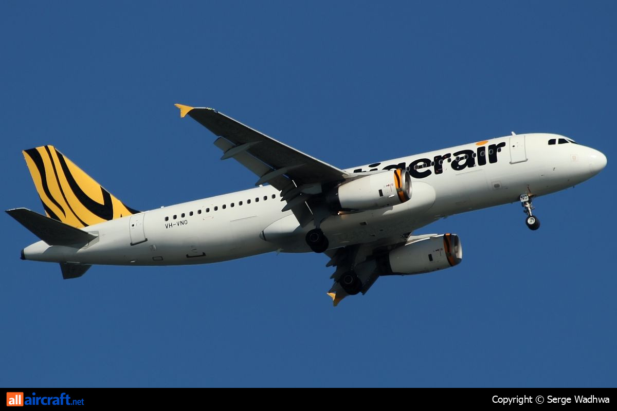 VH-VNO · Airbus A320-232 · (SYD / YSSY)