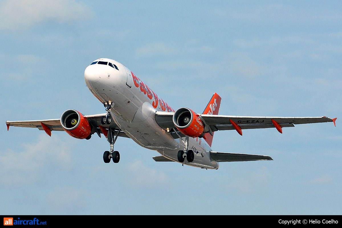 G-EZAJ · Airbus A319-111 · (FAO / LPFR)