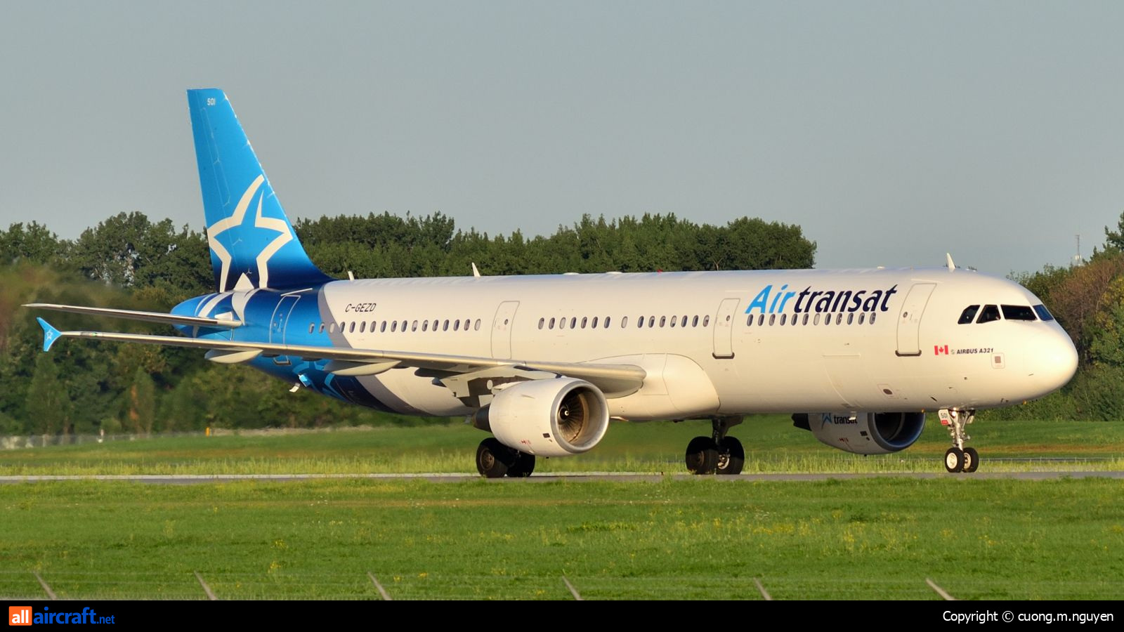 C-GEZD · Airbus A321-211 · (YUL / CYUL)