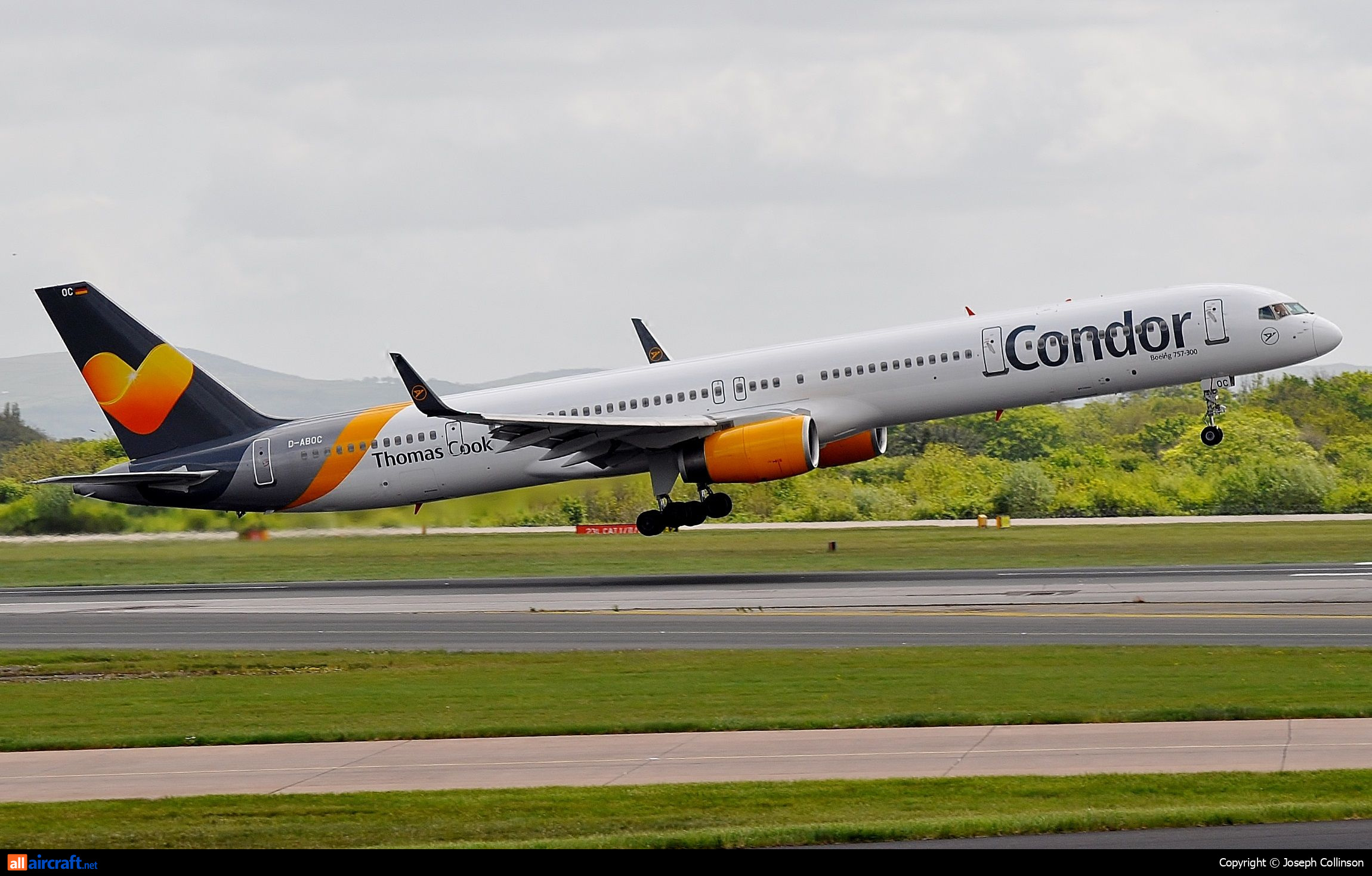D-ABOC · Boeing 757-330 · (MAN / EGCC)