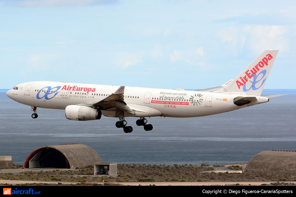 EC-LVL · Airbus A330-243 · (LPA / GCLP)