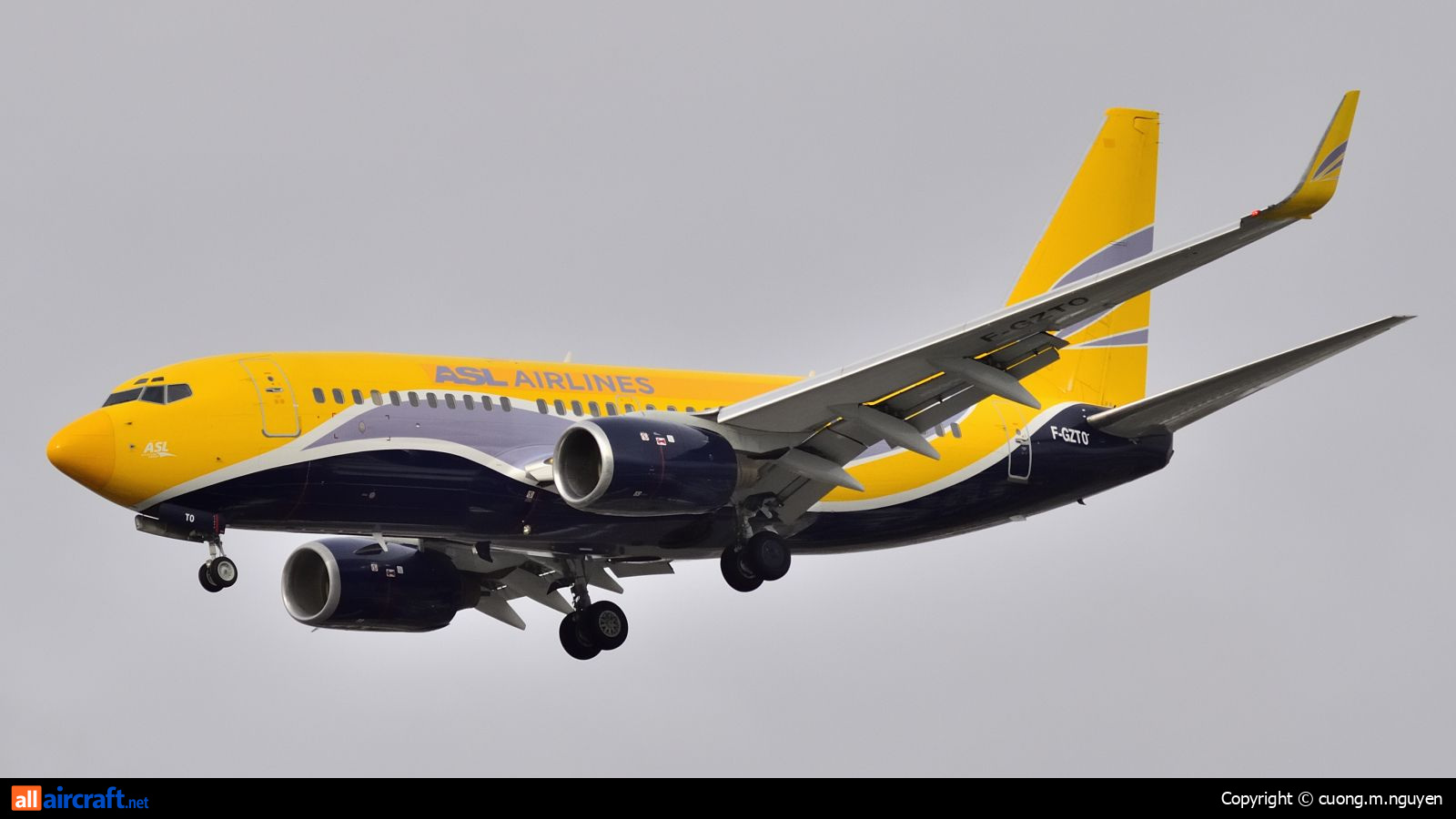 F-GZTO · Boeing 737-73S(WL) · (YUL / CYUL)