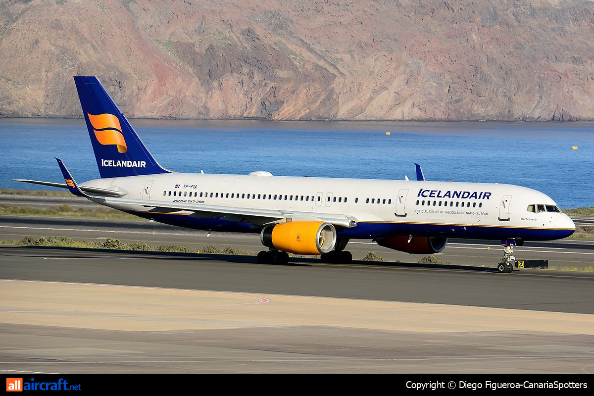 TF-FIA · Boeing 757-256(WL) · (LPA / GCLP)