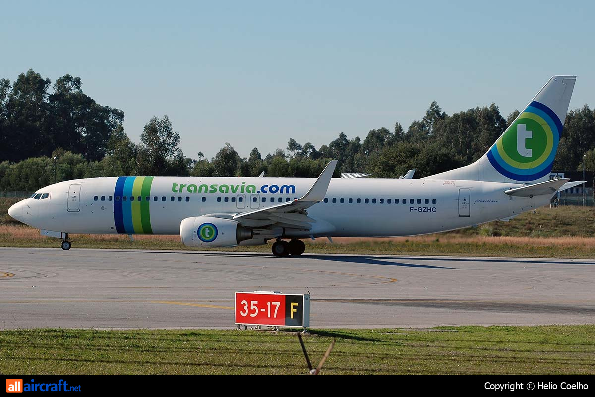 F-GZHC · Boeing 737-8K2(WL) · (OPO / LPPR)