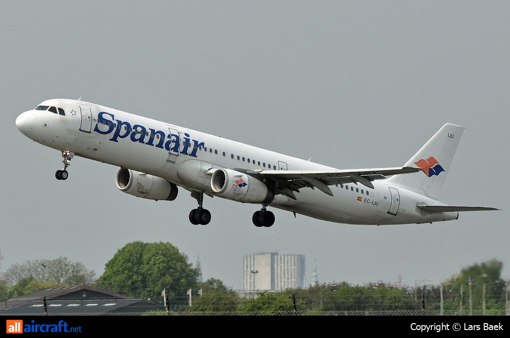 EC-IJU · Airbus A321-231 · (CPH / EKCH)