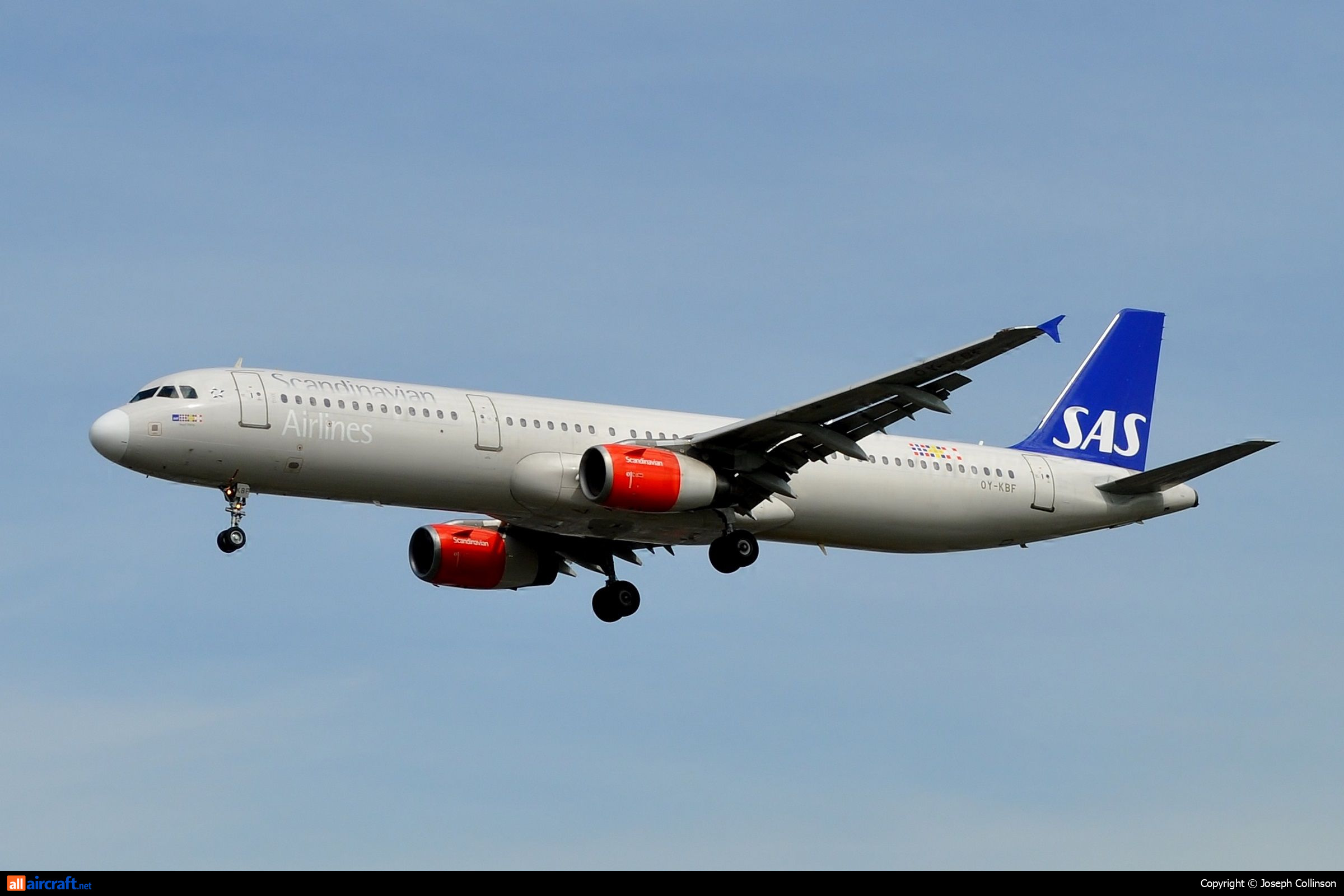 OY-KBF · Airbus A321-232 · (LHR / EGLL)