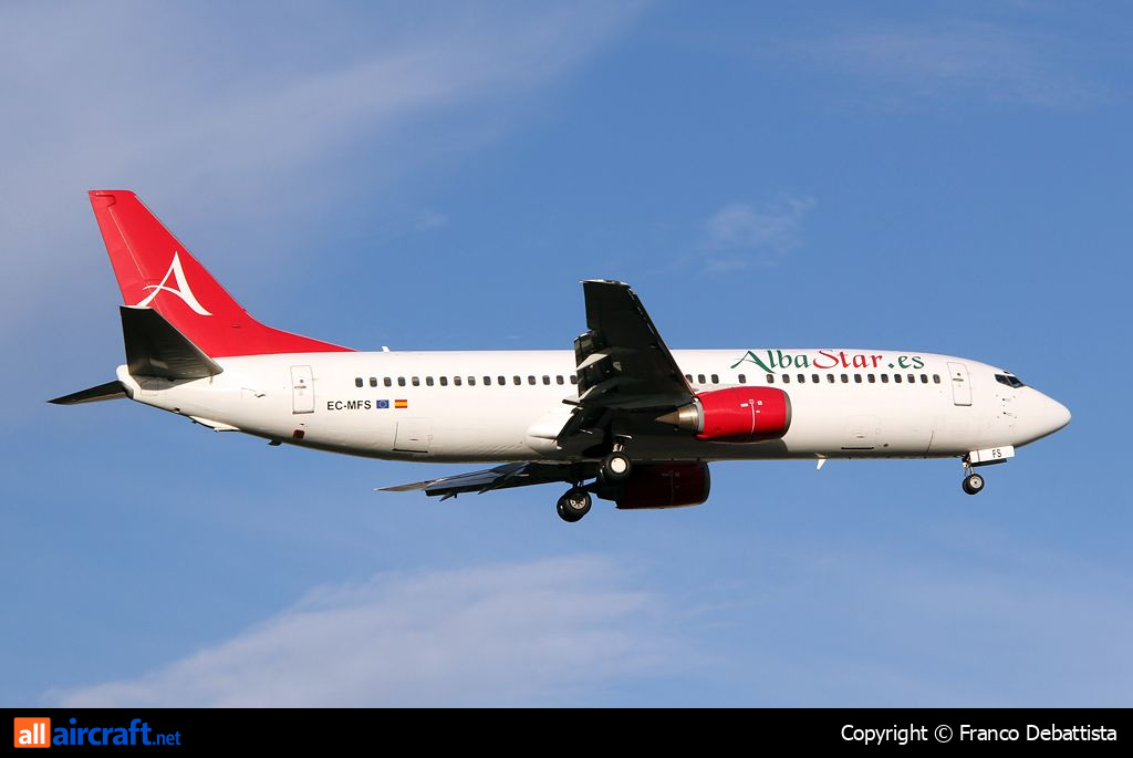 EC-MFS · Boeing 737-4Y0 · (MLA / LMML)