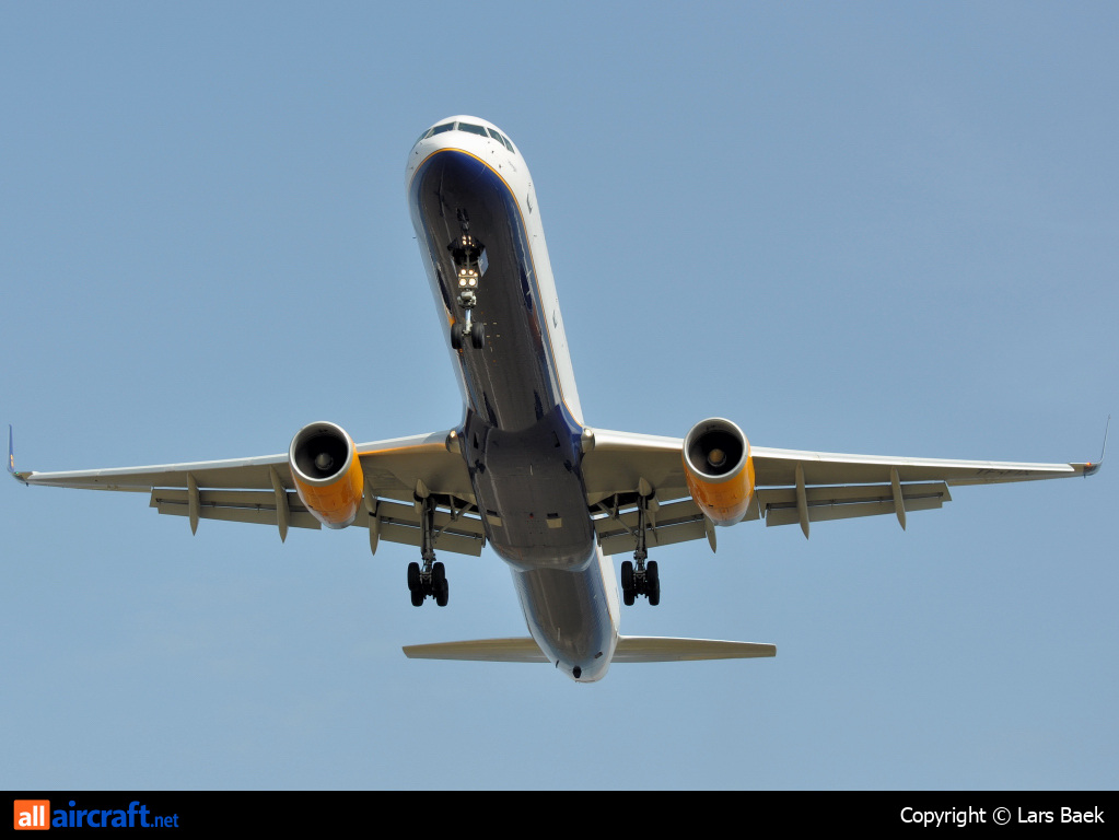 TF-FIX · Boeing 757-308 · (CPH / EKCH)
