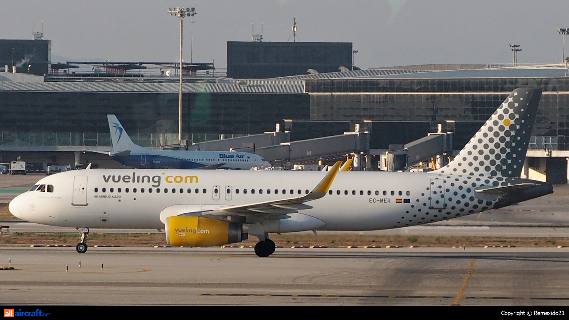 EC-MER · Airbus A320-232(WL) · (BCN / LEBL)
