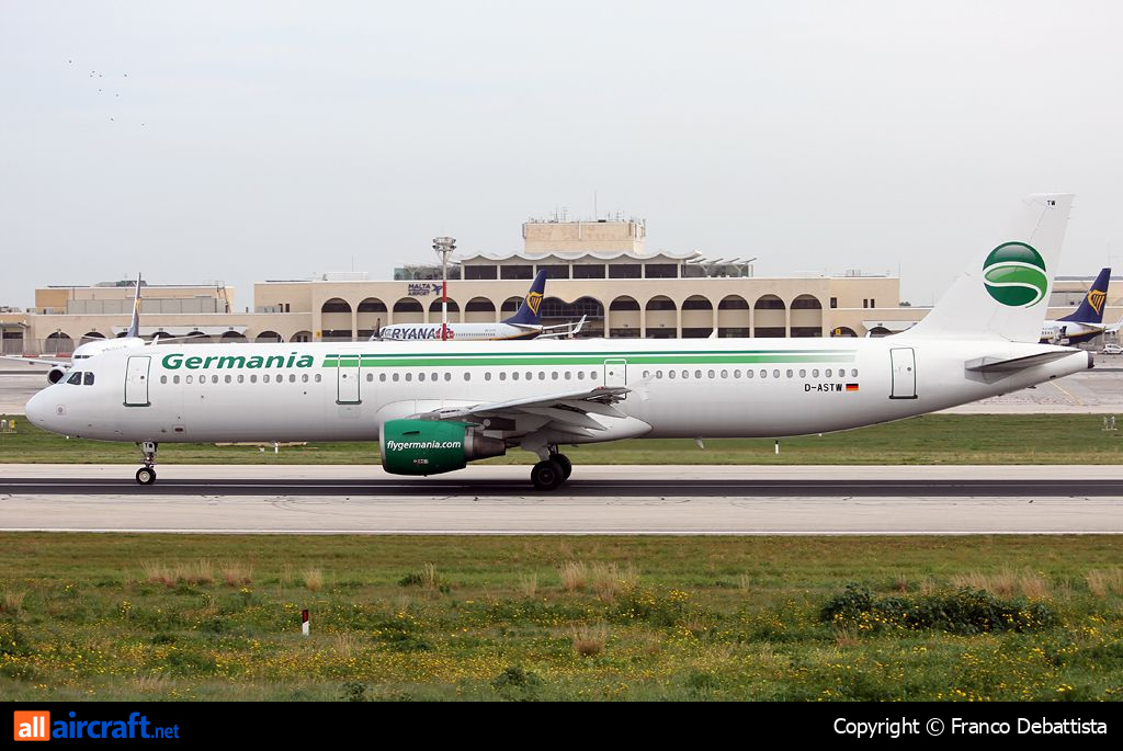 D-ASTW · Airbus A321-211 · (MLA / LMML)