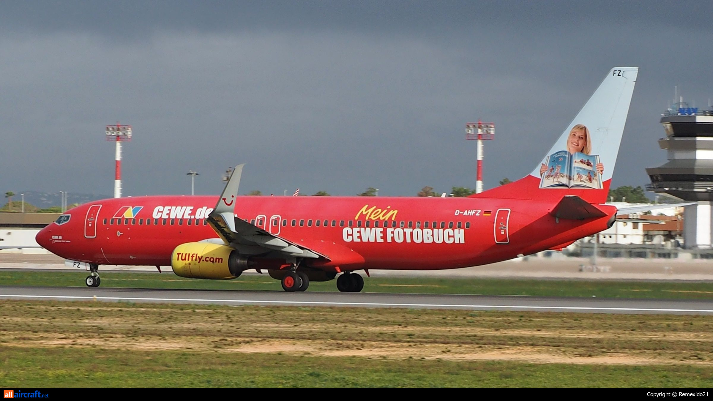 D-AHFZ · Boeing 737-8K5(WL) · (FAO / LPFR)