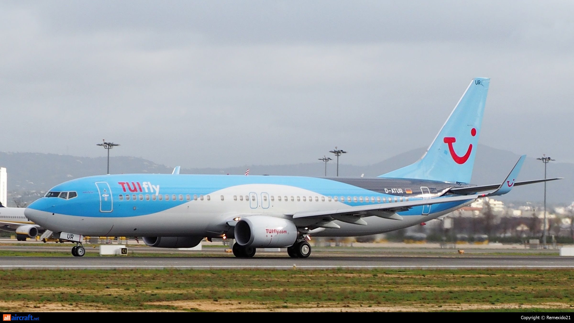D-ATUR · Boeing 737-8K5(WL) · (FAO / LPFR)