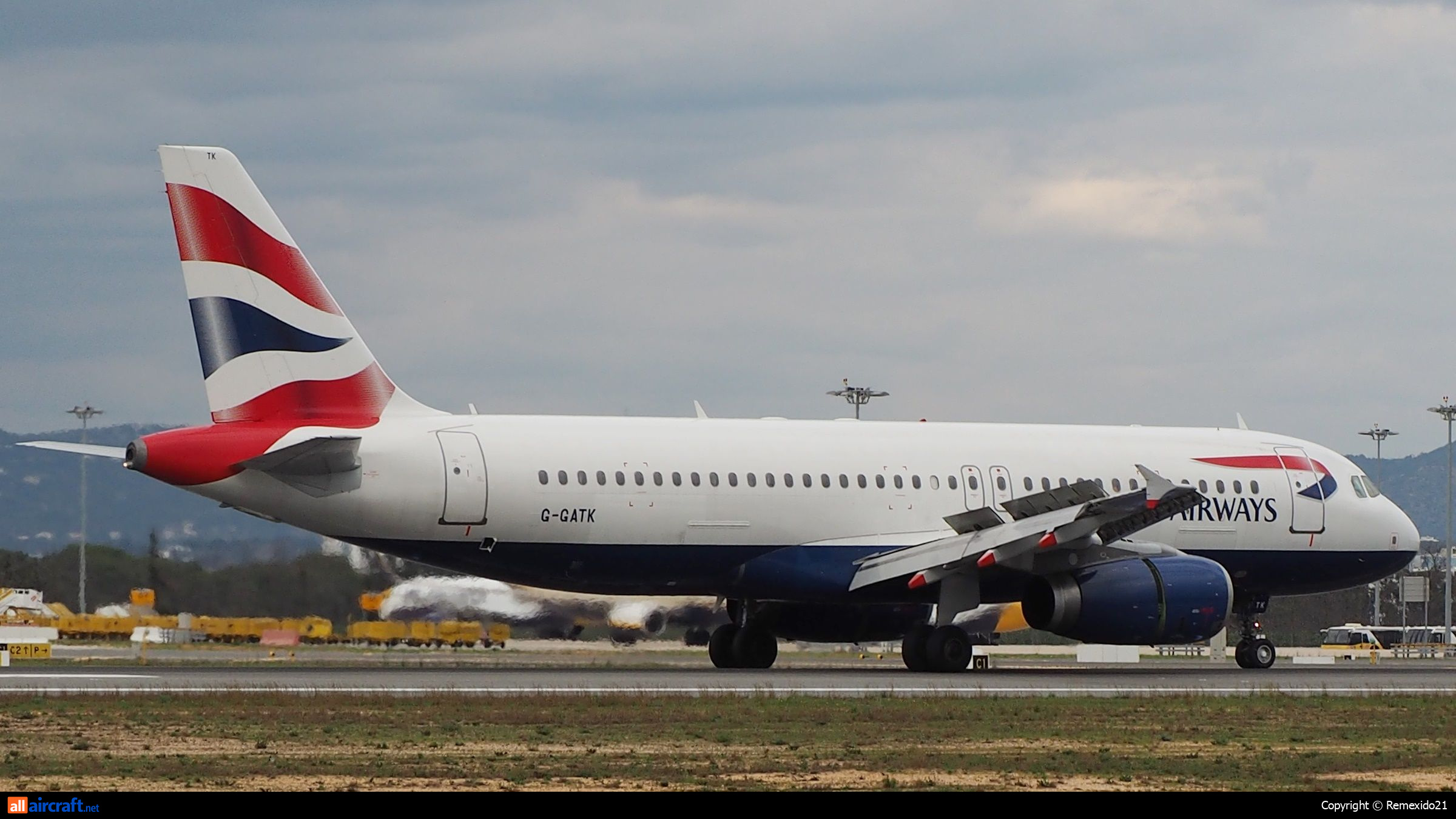 G-GATK · Airbus A320-233 · (FAO / LPFR)