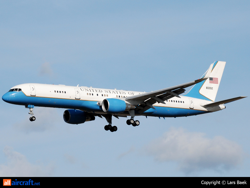 98-0002 · Boeing C-32A · (CPH / EKCH)