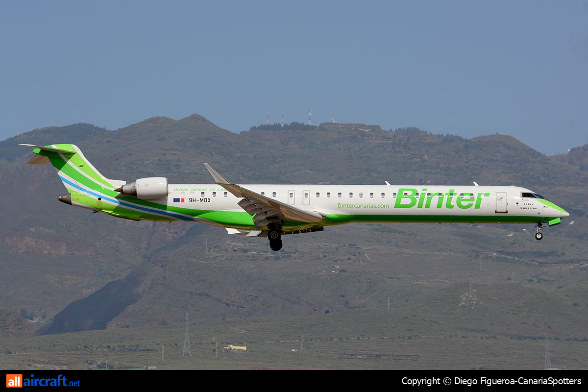 9H-MOX · Bombardier CRJ-1000 · (LPA / GCLP)
