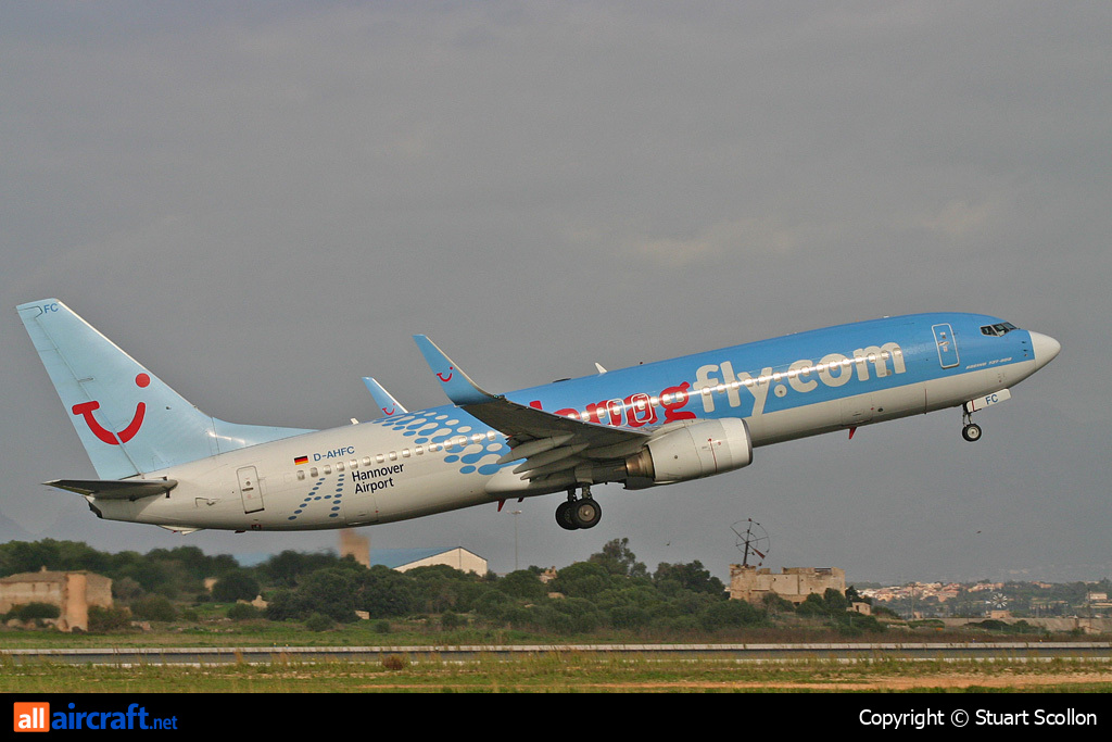 D-AHFC · Boeing 737-8K5(WL) · (PMI / LEPA / LESJ)