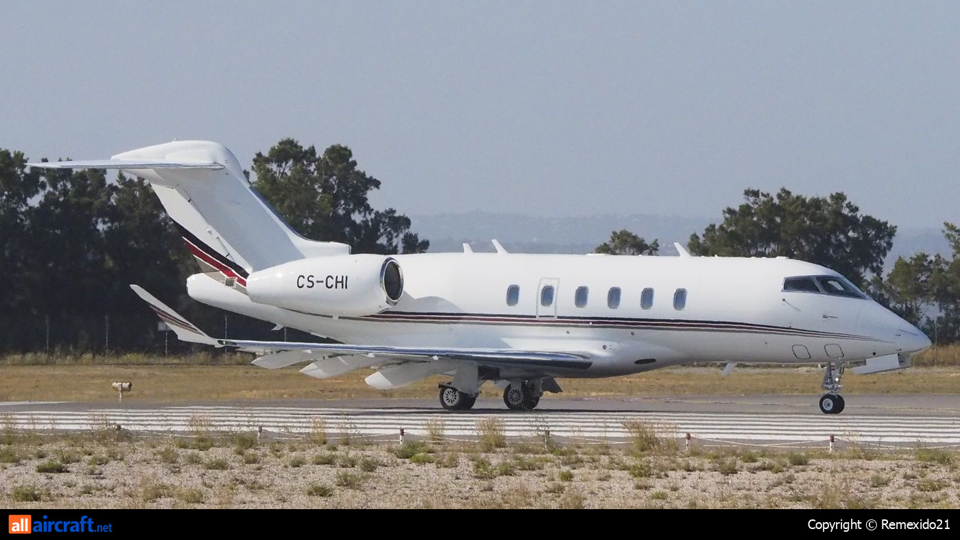 CS-CHI · Bombardier BD-100-1A10 Challenger 350 · (FAO / LPFR)