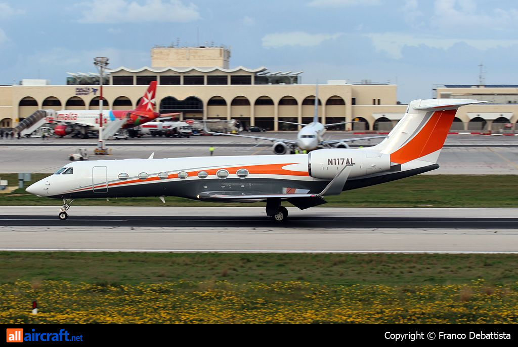 N117AL · Gulfstream Aerospace G550 · (MLA / LMML)