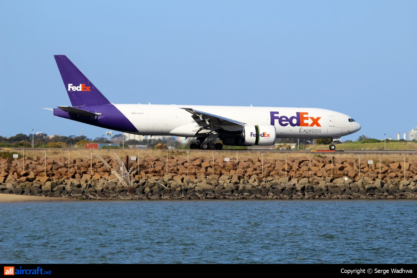 N858FD · Boeing 777-FS2 · (SYD / YSSY)