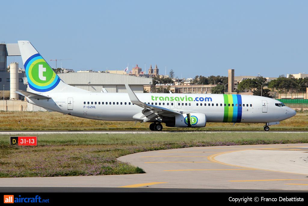 F-GZHL · Boeing 737-8K2(WL) · (MLA / LMML)