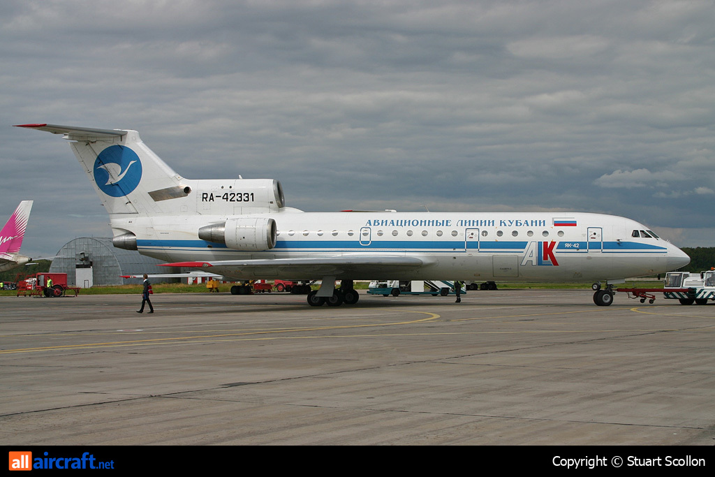 RA-42331 · Yakovlev Yak-42 · (DME / UUDD)