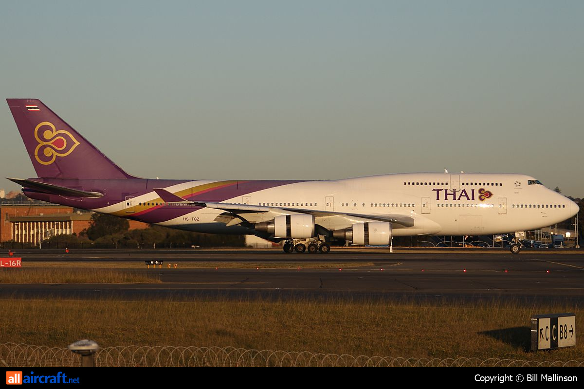 HS-TGZ · Boeing 747-4D7 · (SYD / YSSY)