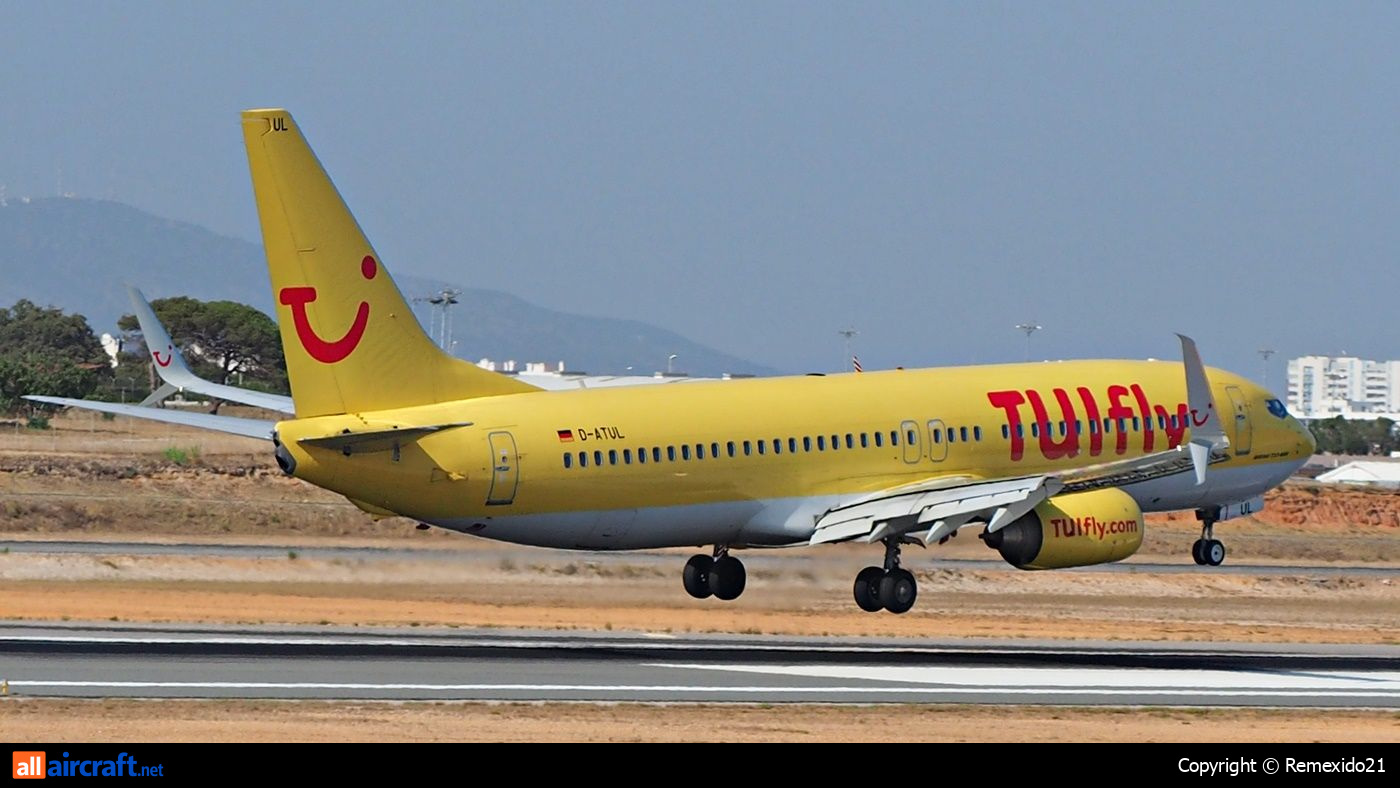 D-ATUL · Boeing 737-8K5(WL) · (FAO / LPFR)