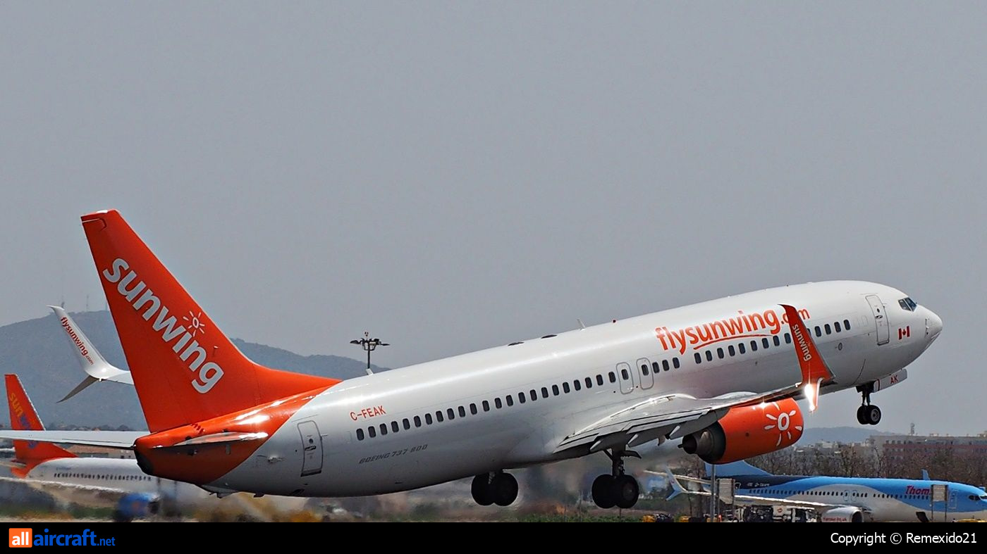C-FEAK · Boeing 737-86Q(WL) · (FAO / LPFR)