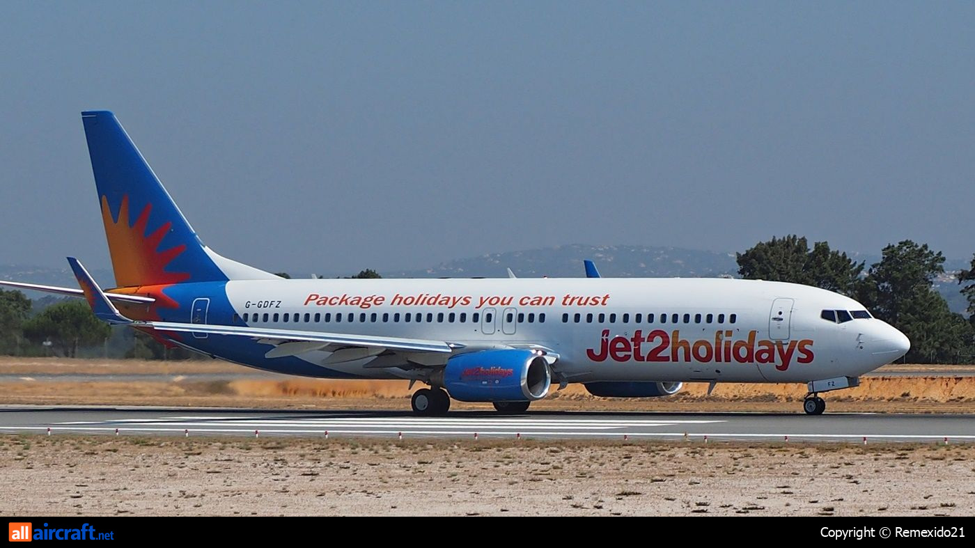G-GDFZ · Boeing 737-86Q(WL) · (FAO / LPFR)