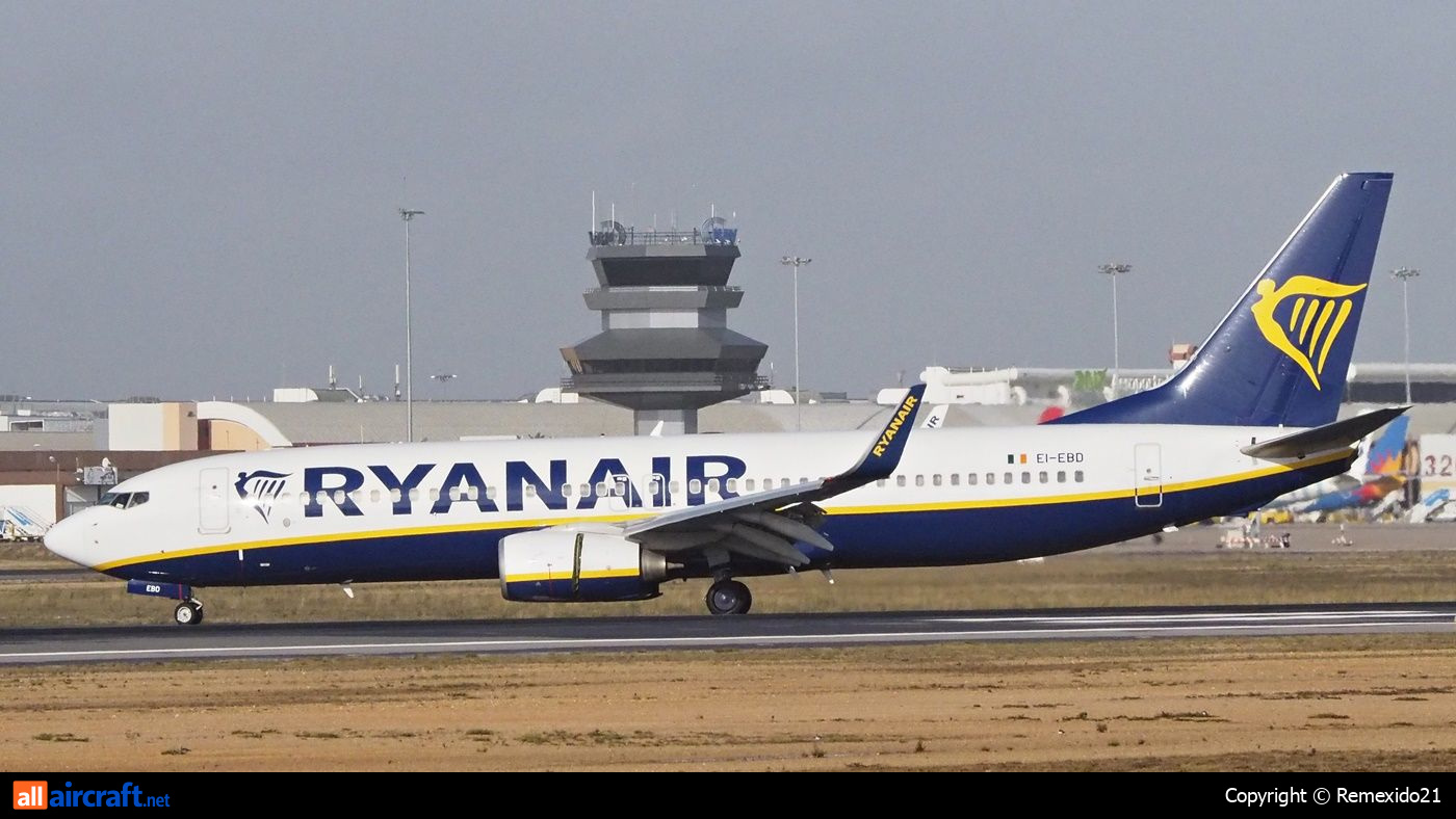 EI-EBD · Boeing 737-8AS(WL) · (FAO / LPFR)