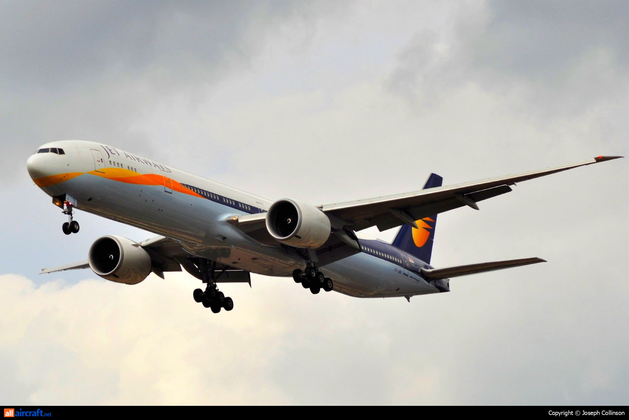 VT-JEK · Boeing 777-35R/ER · (LHR / EGLL)