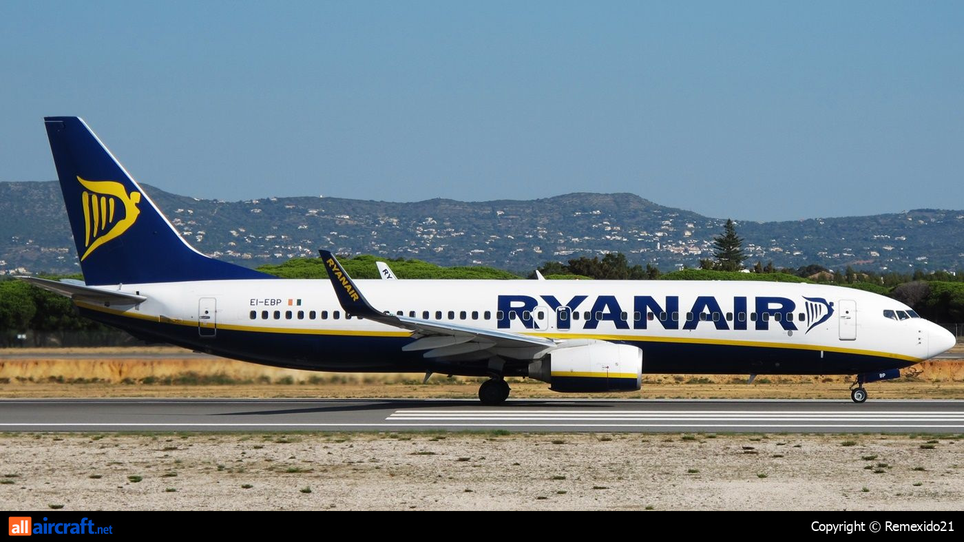 EI-EBP · Boeing 737-8AS(WL) · (FAO / LPFR)