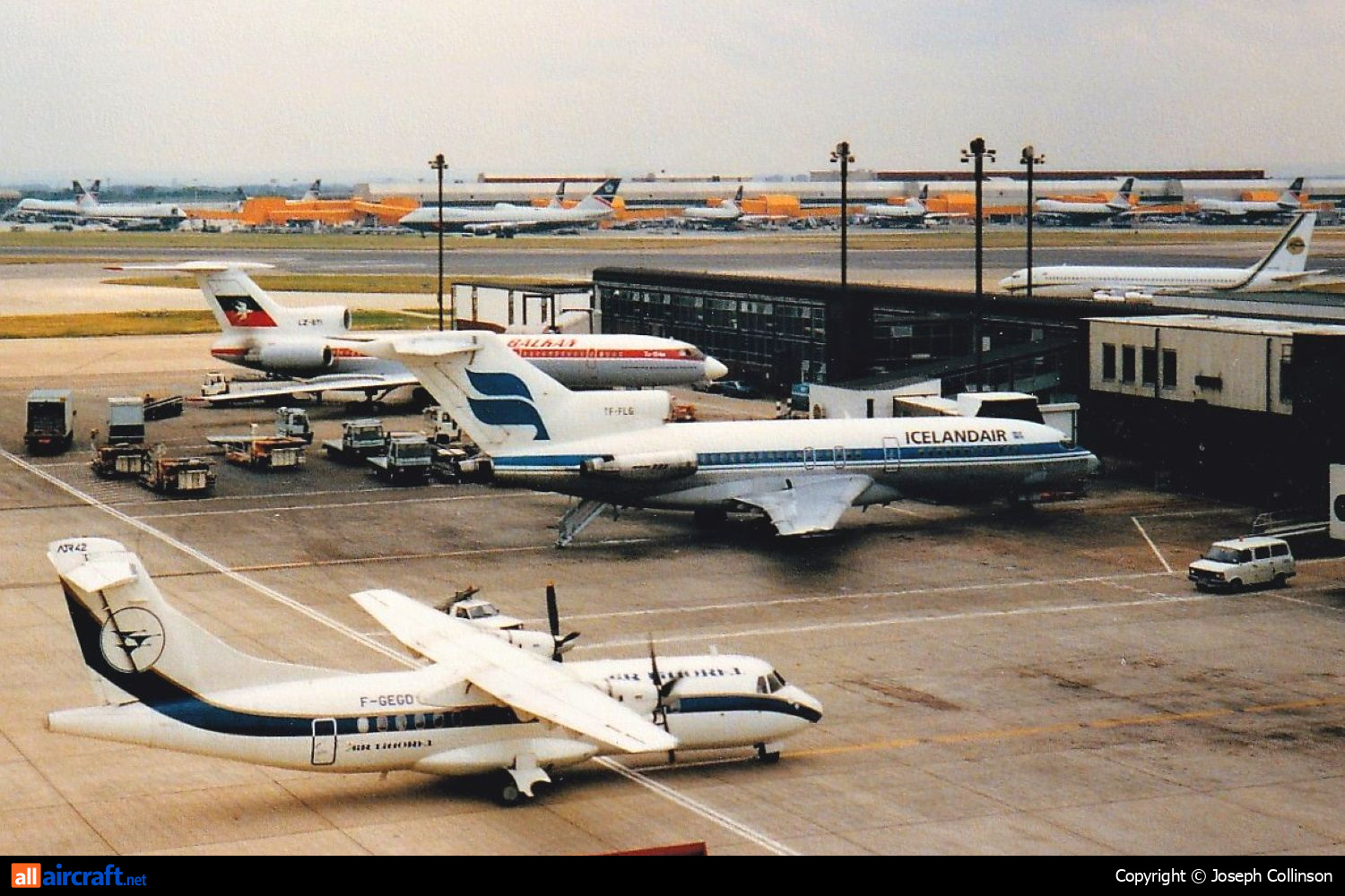 F-GEGD · ATR-42-300 · (LHR / EGLL)
