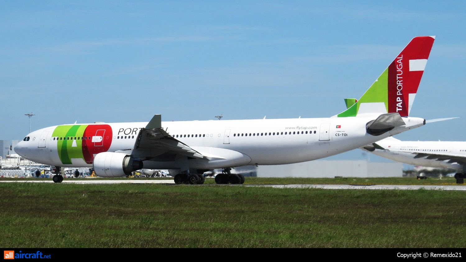 CS-TOI · Airbus A330-223 · (LIS / LPPT)