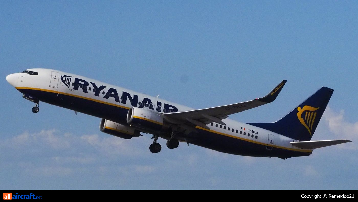 EI-DLD · Boeing 737-8AS(WL) · (FAO /LPFR)