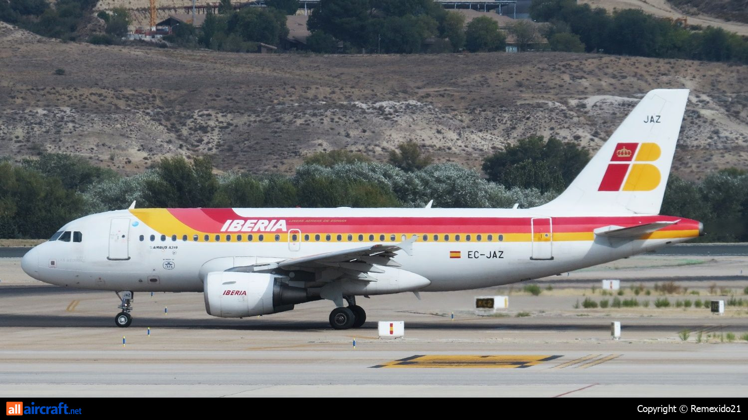 EC-JAZ · Airbus A319-111 · (MAD / LEMD)