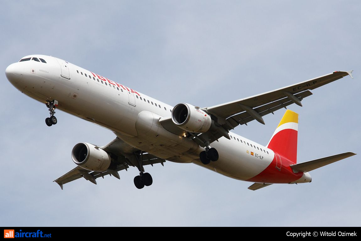 EC-ILP · Airbus A321-211 · (FCO / LIRF)