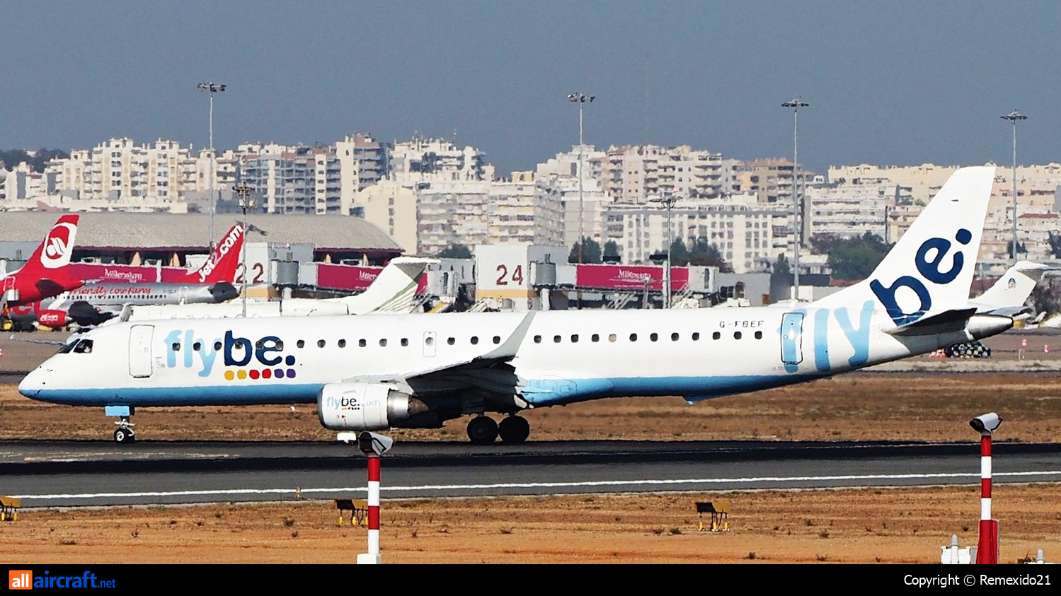 G-FBEF · Embraer 190-200LR · (FAO / LPFR)