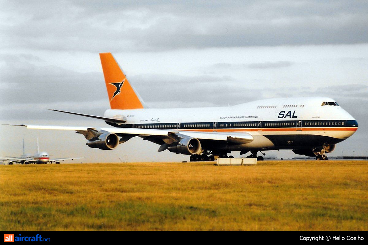 ZS-SAU · Boeing 747-344 · (LHR / EGLL)