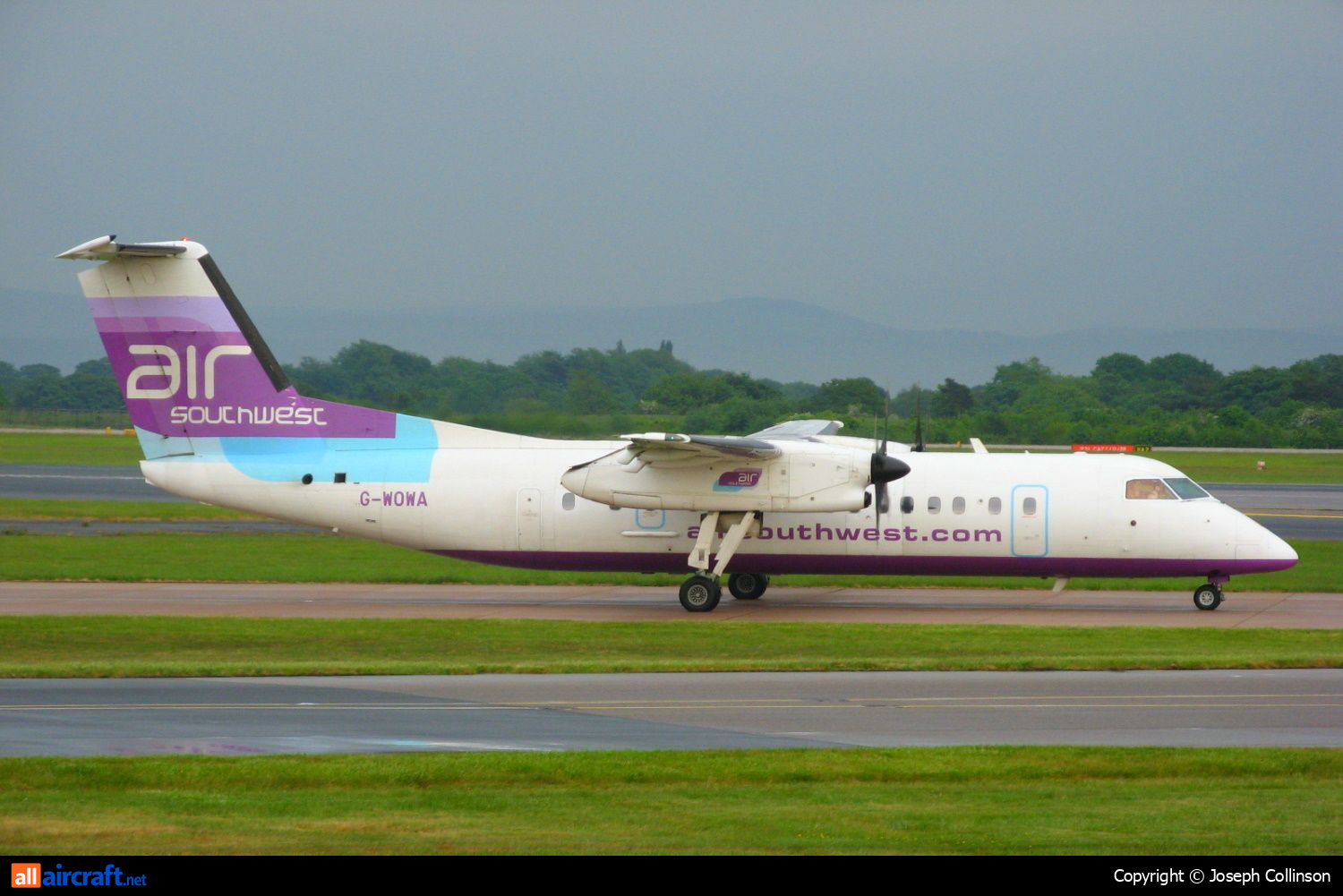 G-WOWA · Bombardier Dash 8-311 · (MAN / EGCC)