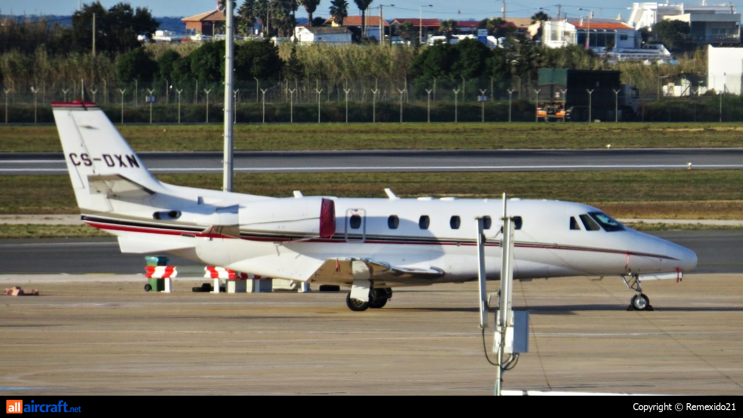 CS-DXN · Cessna 560XL Citation XLS · (FAO / LPFR)