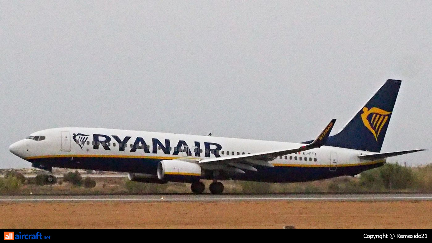 EI-FTT · Boeing 737-8AS(WL) · (FAO / LPFR)