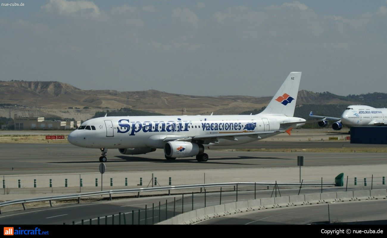 EC-IIZ · Airbus A320-232 · (MAD / LEMD)