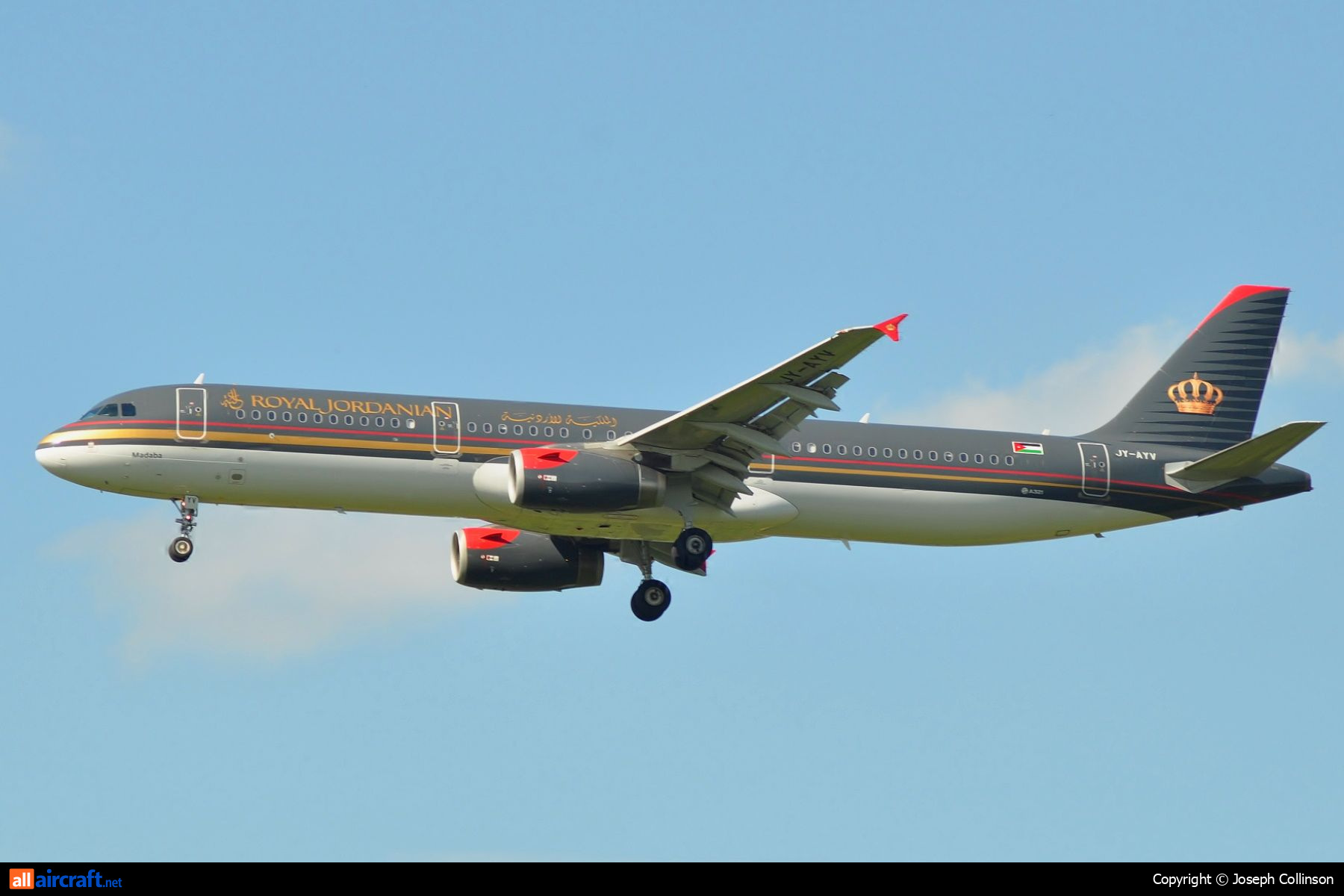 JY-AYV · Airbus A321-231 · (LHR / EGLL)