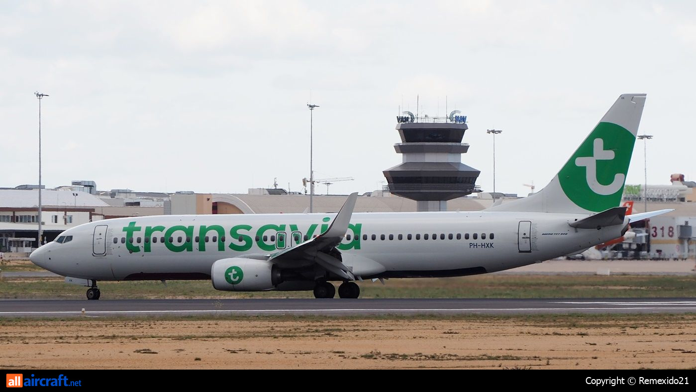 PH-HXK · Boeing 737-8K2(WL) · (FAO / LPFR)